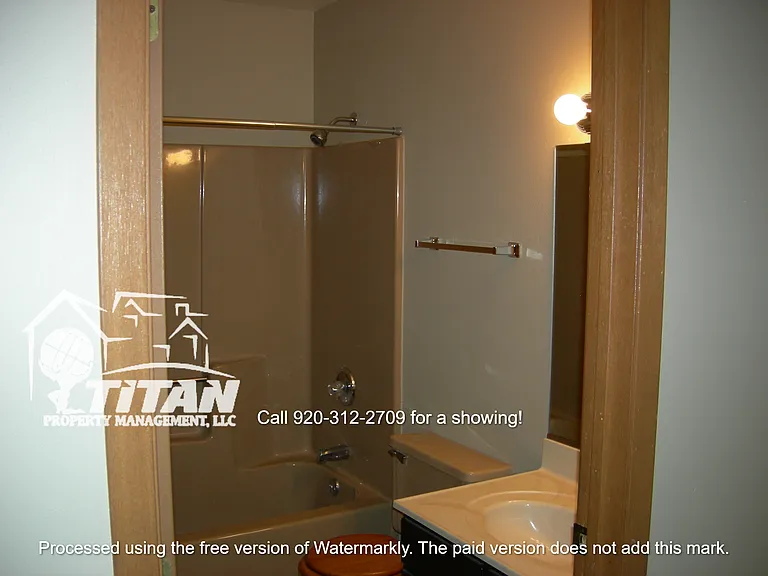 801 Harborview Ct — Photo 11
