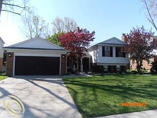 1st image of 34001 Carl Dr