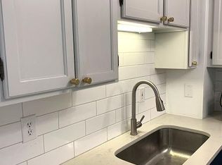 210 Red Cross St #210R, Wilmington, NC 28401