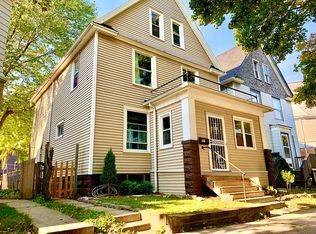 1967 N Bartlett Ave, Milwaukee, WI 53202