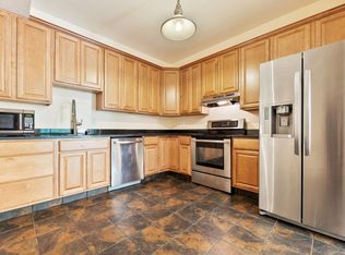 2100 Green Watch Way APT 300, Reston, VA 20191