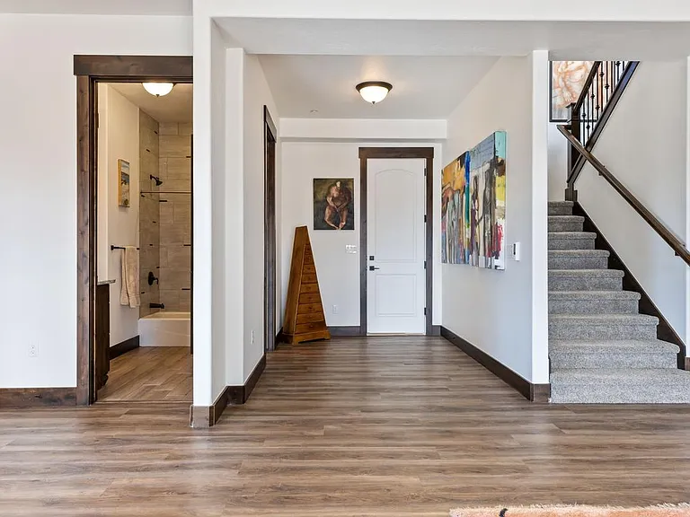 688 N Explorer Peak Dr — Photo 17