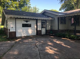 2950 Hubbell Ave, Des Moines, IA 50317