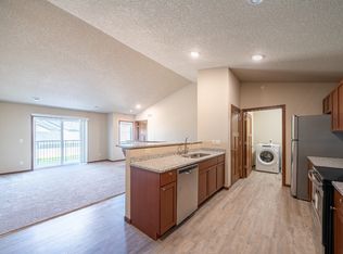 705 Century Ave SW #905-07, Hutchinson, MN 55350