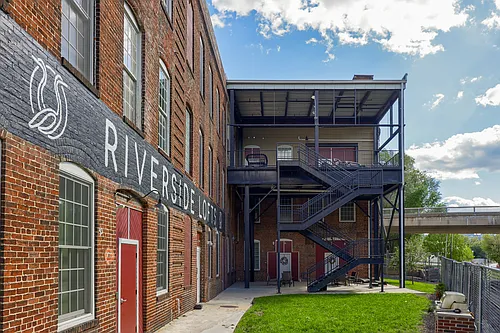 Riverside Lofts Photo 1 Riverside Lofts Photo 1