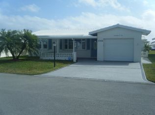 1702 SW 8th Ave, Boynton Beach, FL 33426