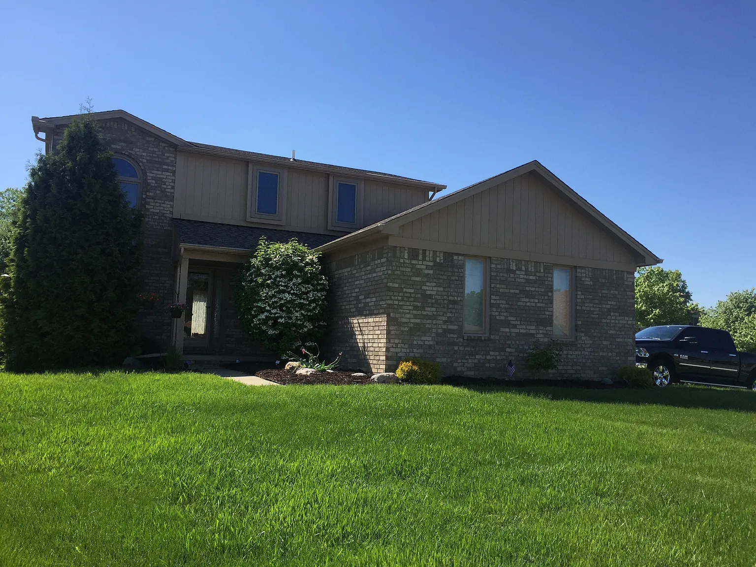 35547 Buxton Dr photo 1