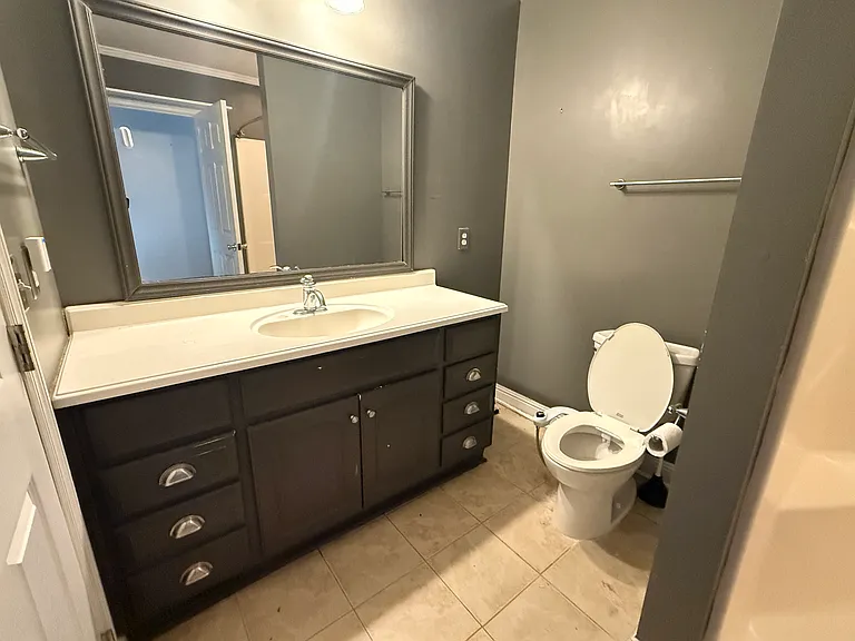 600 Elm Ave — Photo 11