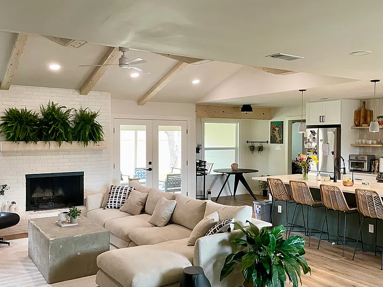 7012 Creighton Ln — Photo 5