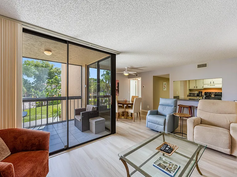 2255 Lindell Blvd #4207 — Photo 9