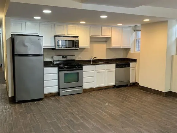 2513 N Southport Ave, Chicago, IL