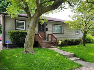 462 Mill St, Conneaut, OH 44030