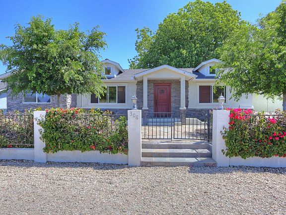 1- Front Exterior Primary