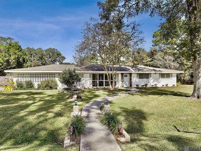 410 E Weber St, Gonzales, LA, 70737