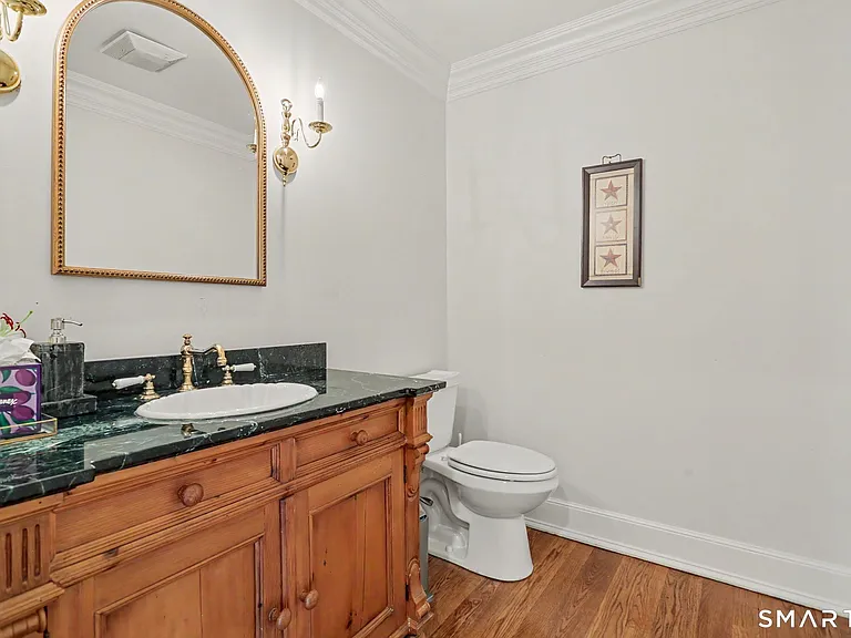 206 Dudley Rd — Photo 10