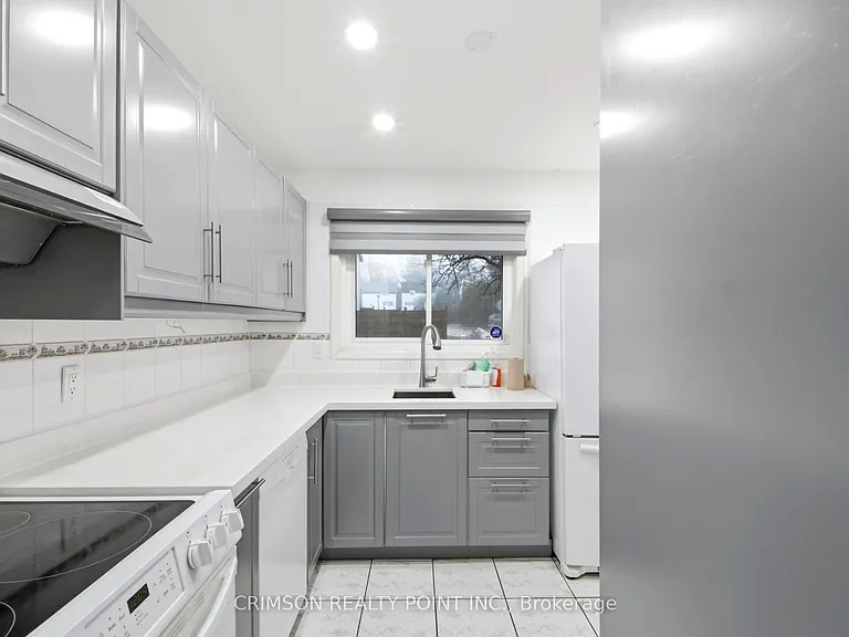34 Hillbank Trl — Photo 5