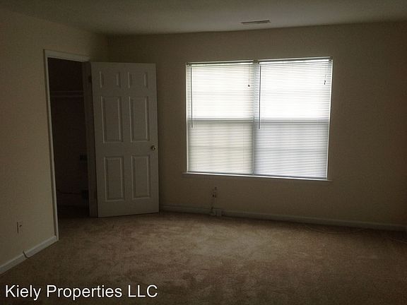 5th image of 718-5 Zlotkin Cir