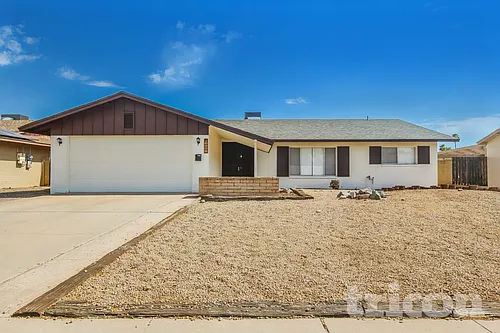 3601 W Country Gables Dr Photo 1