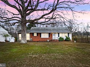 12605 Five Mile Rd, Fredericksburg, VA 22407