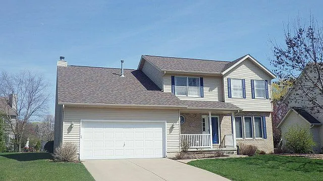 4857 Dove Ct photo 1