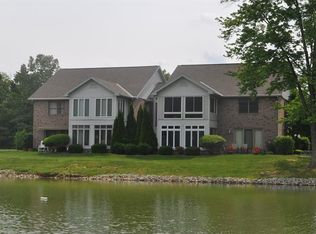 13 E Clubhouse Rd APT C, Santa Claus, IN 47579