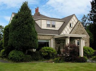 1826 Rucker Ave, Everett, WA 98201