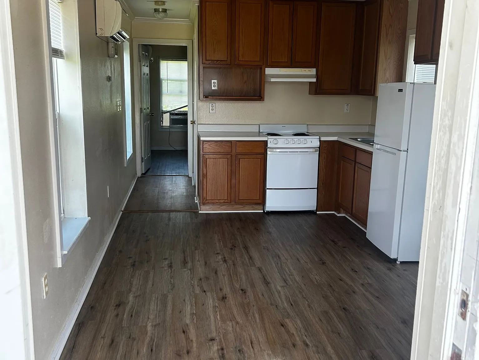 1 bed, 480 sqft, $695 — Photo 3