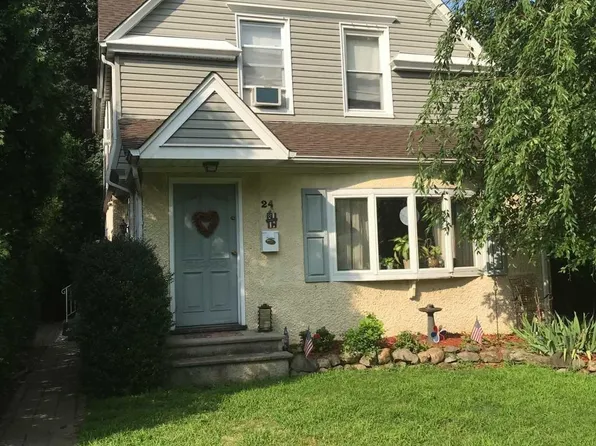24 Ridge Ave, Park Ridge, NJ 07656