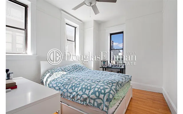 Rented by Douglas Elliman | media 19
