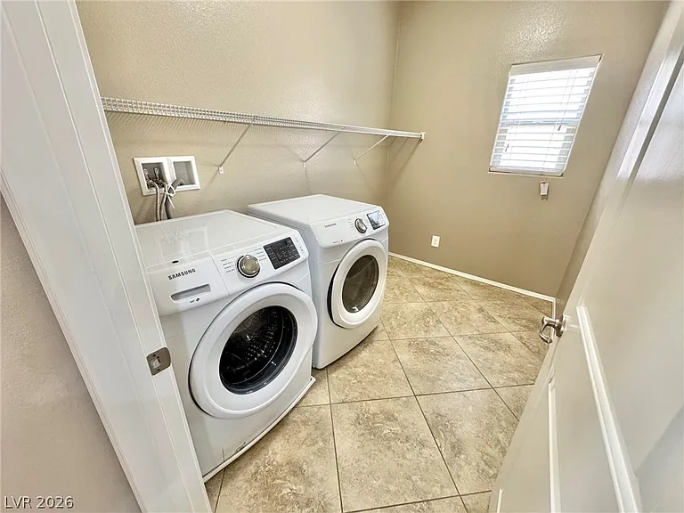 5861 Sleepy Willow St — Photo 21