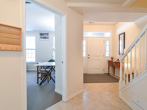 4th image of 2820 Purley Ave Unit 257