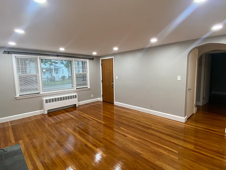 214 Columbia St #1 — Photo 5