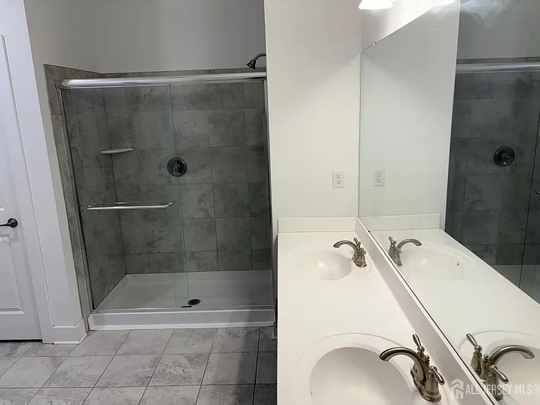 733 Stiller Ln — Photo 14