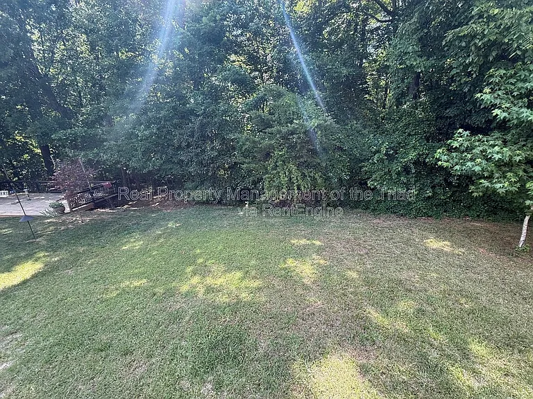 1905 Savannas Run Dr — Photo 15