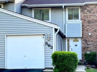 593 Sharon Way, Bolingbrook, IL 60440