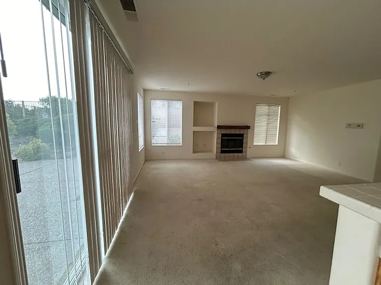 19535 Cortina Ct — Photo 14