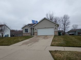 10813 Douglas Dr, Allendale, MI 49401