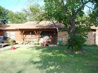 112 N Prairie View Rd, Crowley, TX 76036