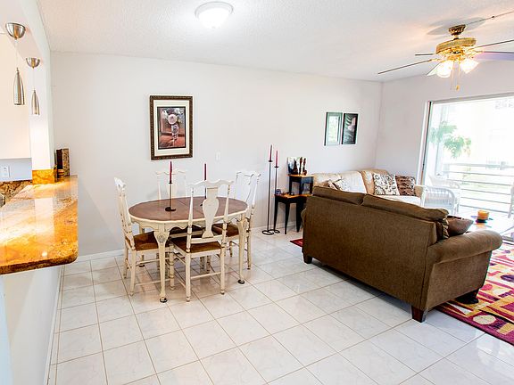 5th image of 606 SW Natura Blvd APT 204