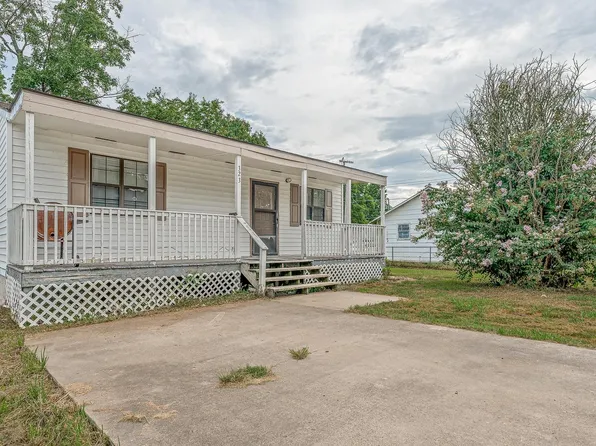 323 Perry St, Gosnell, AR 72315