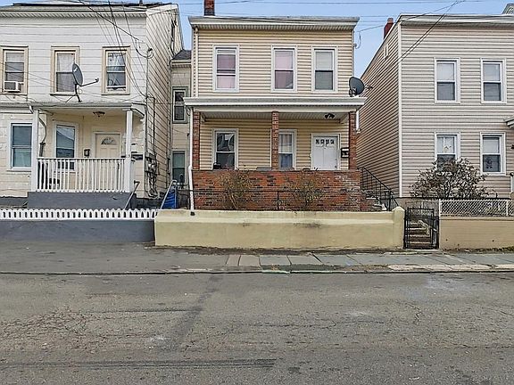 3rd image of 115 Butler St