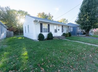 702 Crestview Ct, Jeffersonville, IN 47130