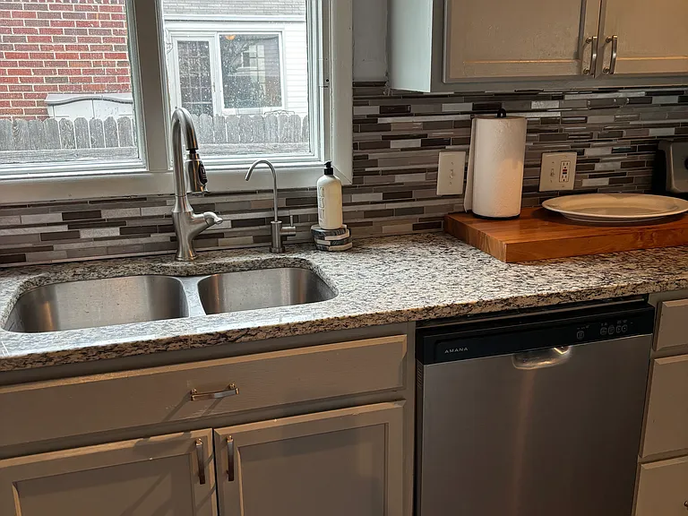 2135 S Florence Ave — Photo 13