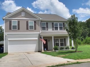 5663 Fairway Cove Ct, Winston Salem, NC 27105