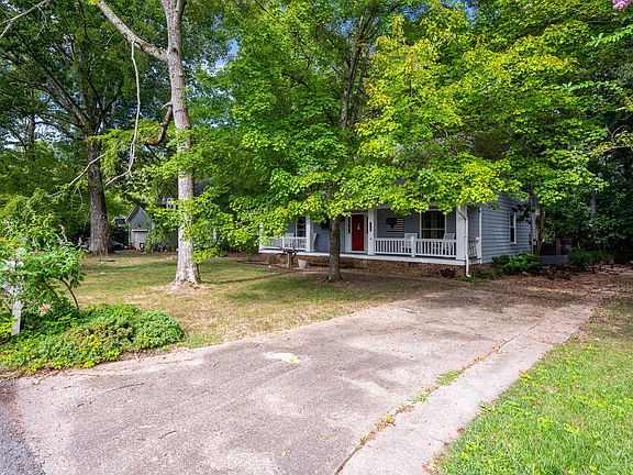2nd image of 1627 Shelby Cir