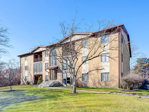 2nd image of 11111 S Kean Ave APT 303