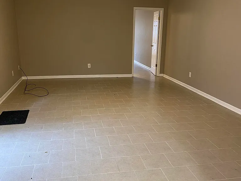 212 Briarcliff Dr — Photo 6