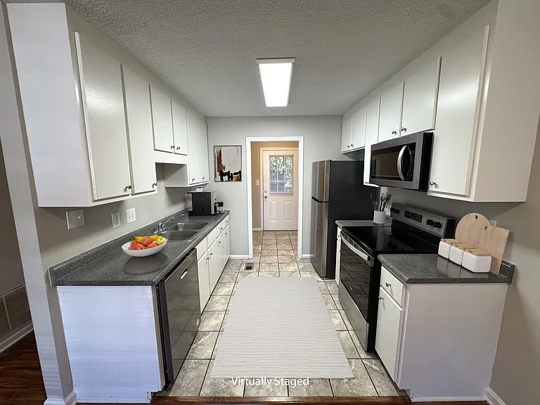 Pineview Townhomes — Photo 40