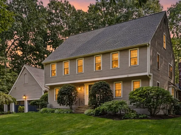 21 Foxwood Cv, Holliston, MA 01746