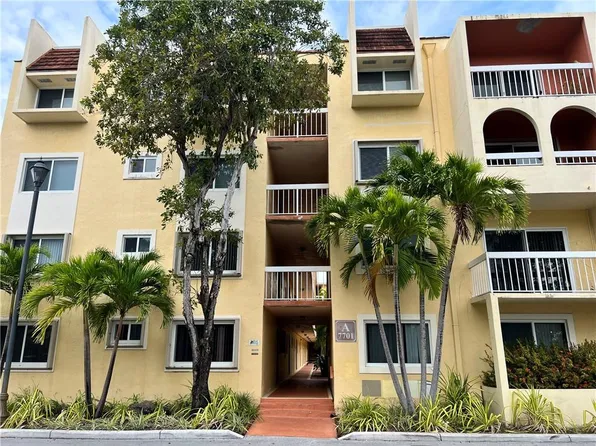 7701 Camino Real #403, Miami, FL 33143
